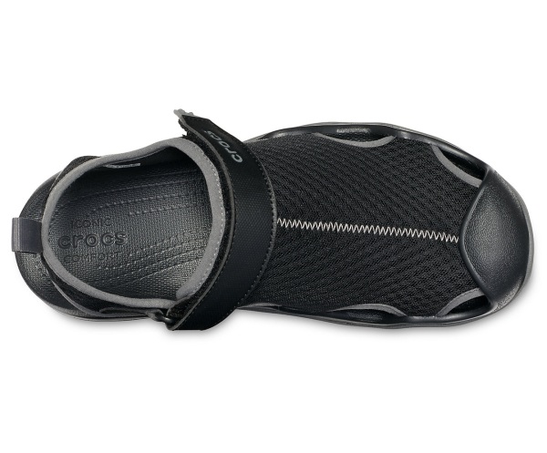 Crocs Swiftwater Mesh Deck Sandal Svarta | 35607366
